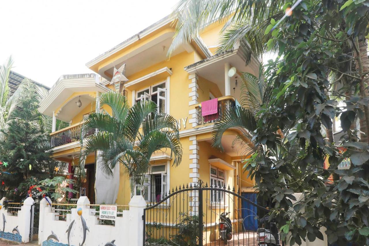 Oyo 67421 Harmony Guest House Candolim Exterior foto